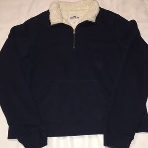 Hollister pullover